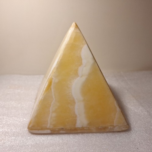 Steinpyramide marmor deko - steinpyramide,