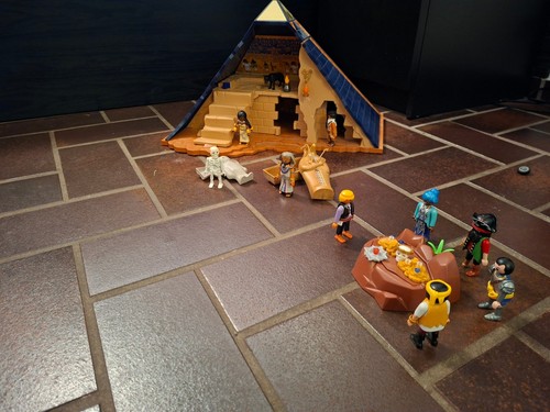 Playmobil history pyramide - history,